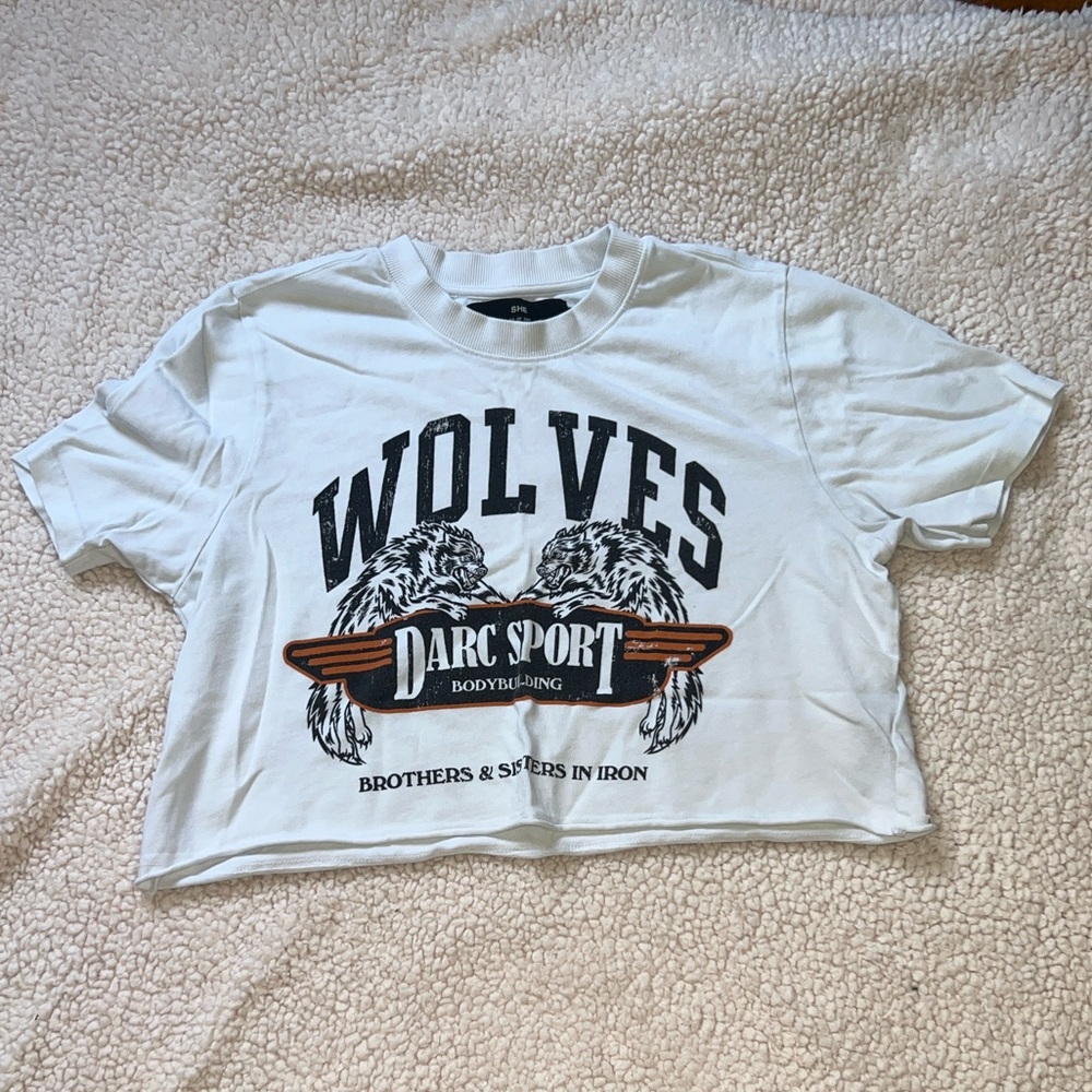 White Darc Sport Graphic Crop Top